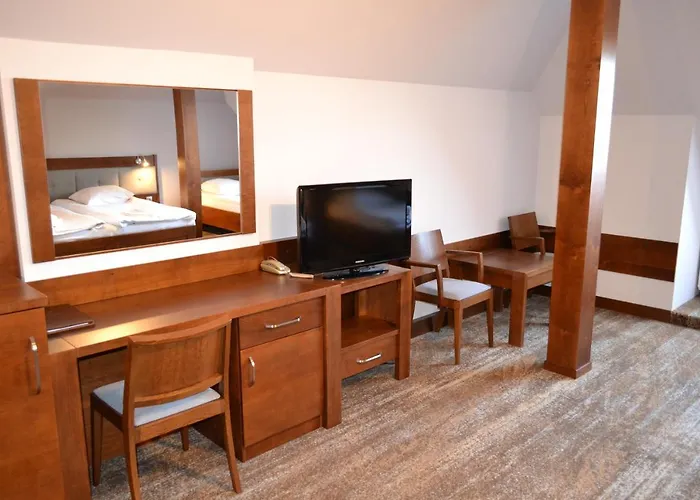 Hotel Lokis